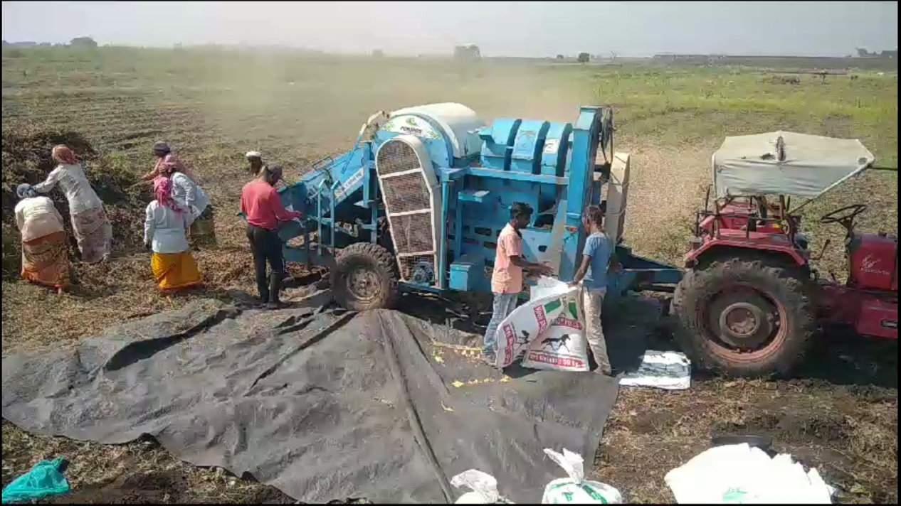 श्री. नाथा पंडित राऊत